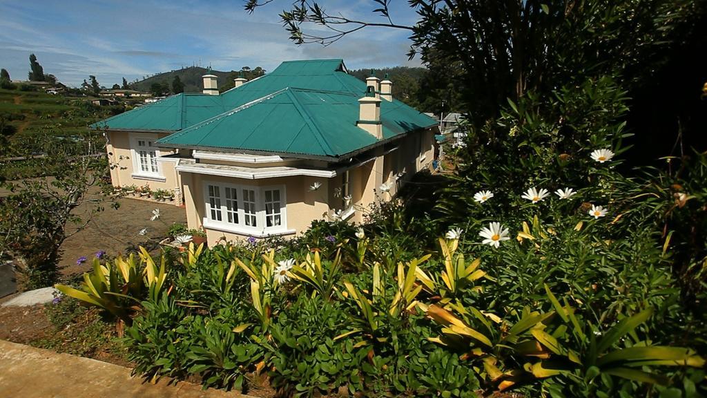 Senani Colonial Holiday Bungalow Nuwara Eliya Habitación foto